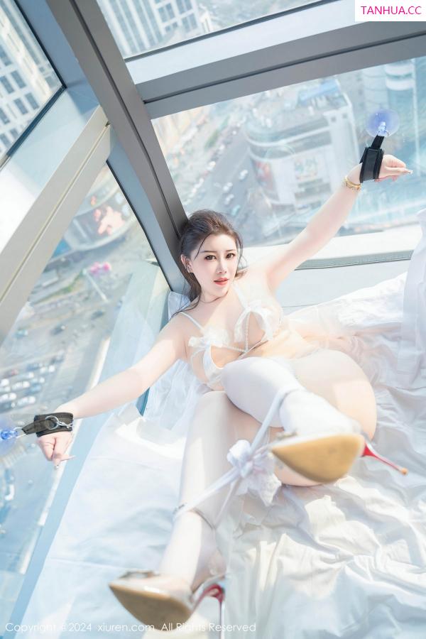 王格 王婉悠 [XiuRen]高清写真图 2024.07.10 No.8837 王婉悠Queen 妩媚丰腴第65张图片